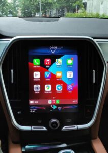 Cập nhật tính năng Apple CarPlay cho dòng xe VinFast LUX