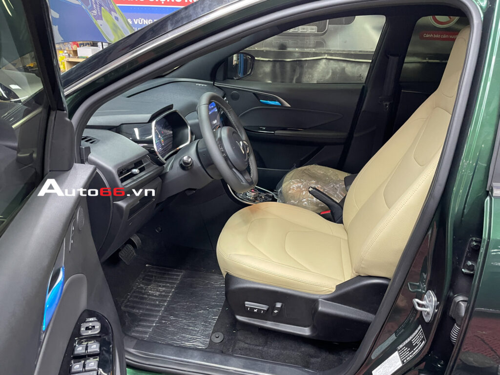 Ghế điện Vinfast E34 nội thất Kem nút Toyota